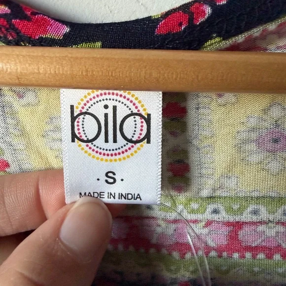 NWT Bila Sleeveless Navy Floral PatchWork Boho Hippie Hipster Flowy Tank Top - Picture 5 of 6